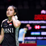 Gregoria Mariska Tunjung bertanding melawan Pusarla V. Sindhu pada ajang Kapal Api Group Indonesia Open 2023 di Istora Senayan, Selasa (13/6). (Alidrian Fahwi/ipol.id)