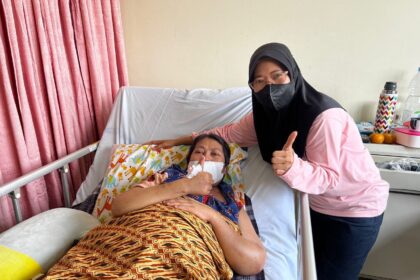 Setelah jadi peserta BPJS Kesehatan, Hariroh tak perlu mengeluarkan uang untuk mengobati diabetes dan cuci darah.