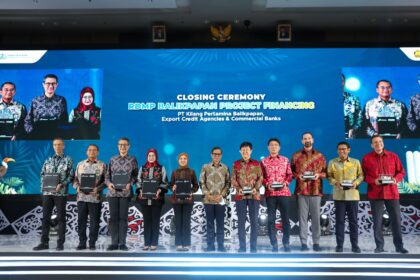 Closing Ceremony Project Financing RDMP Kilang Balikpapan dilaksanakan di Ballroom Grha Pertamina Jumat (23/6). Foto: Dok Pertamina