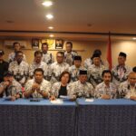 Minta perbaikan kinerja organisasi, sebanyak 18 pengurus Persatuan Guru Republik Indonesia (PGRI) Provinsi menandatangani Surat Mosi Tidak Percaya kepada Ketua Umum Pengurus Besar PGRI
