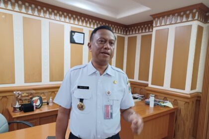 Wali Kota Jakarta Selatan, Munjirin.