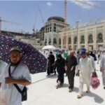 Jamaah haji Indonesia dihadapkan pada suhu panas terik di Arab Saudi. Foto: Kemenkes