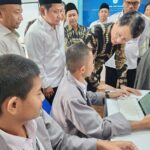 Pelaksanaan seremonial penandatangan kerjasama ini dilakukan bersamaan dengan peresmian fasilitas Samsung Smart Learning Class (SSLC) yang terletak di Madrasah Aliyah Negeri 11 – Jakarta.