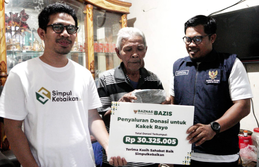 Badan Amil Zakat Nasional Baznas (Bazis) Provinsi DKI Jakarta menyalurkan bantuan untuk kakek Rayo yang dihimpun melalui Simpulkebaikan.id, Kamis ( 6/7/2023).