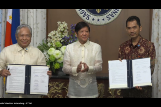 Presiden Filipina, Ferdinand R. Marcos Jr menyaksikan penandatangan kontrak yang dimenangi BUMN INdonesia yakni PT PP dan Adhi Karya.