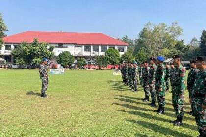 Penataran Peraturan Militer Dasar (Permildas) TNI yang terpusat di Lapangan Sepakbola Pusjaspermildas Mabes TNI Cilangkap Jakarta, Rabu (5/7). Foto: Dok Pusjaspermildas untuk ipol.id