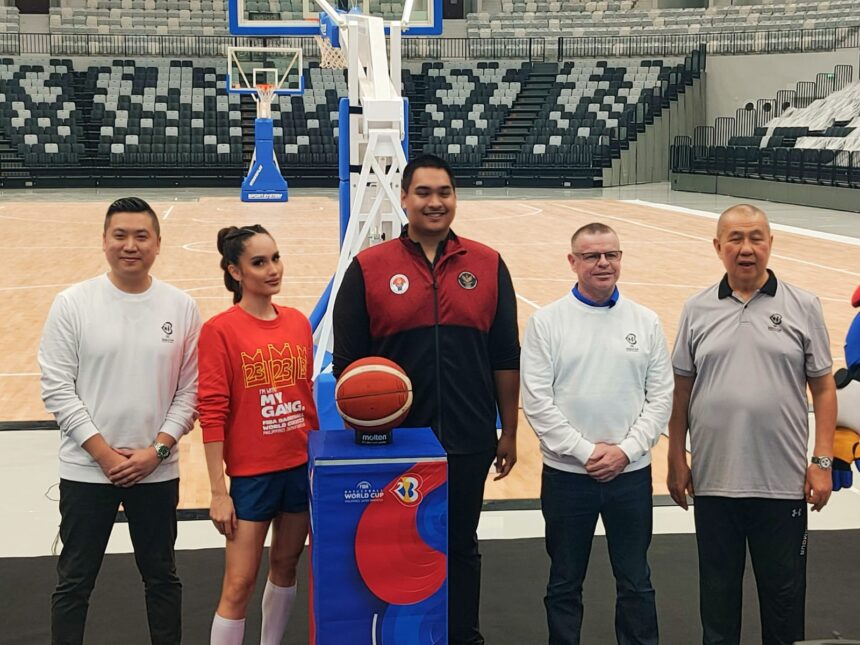 Menpora Dito Ariotedjo mengajak semua pihak, baik masyarakat umum maupun pecinta olahraga terutama bola basket untuk menyukseskan penyelenggaraan FIBA World Cup 2023 di Jakarta. Foto: ist