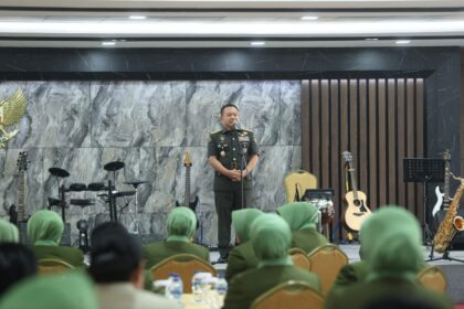 Kepala Staf Angkatan Darat (Kasad), Jenderal Dudung Abdurachman pada Serah Terima Jabatan (Sertijab) di Markas Besar Angkatan Darat (Mabesad), Jakarta, Jumat (28/7). Foto: Dispenad