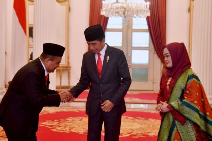 Pelantikan Wamendes Paiman Raharjo Foto BPMI Setpres Rusman