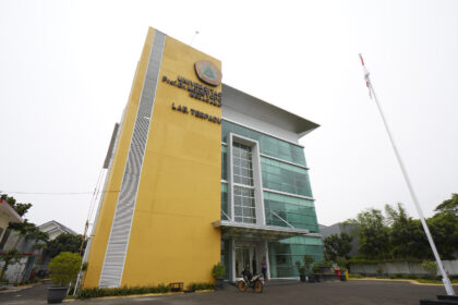 Universitas Moestopo (Beragama)