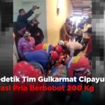 Detik-detik Tim Gulkarmat Cipayung Evakuasi Pria Berbobot 200 Kg