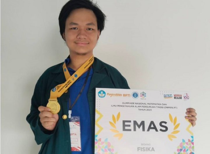 ahasiswa Institut Mahasiswa ITB angkatan 2021, Dean Hartono, berhasil memperoleh medali emas pada bidang Fisika. Hebatnya, dia bukan berasal dari Program Studi Fisika, melainkan Aktuaria.