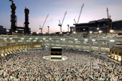 Jamaah haji dunia saat berada di Masjidil Haram.