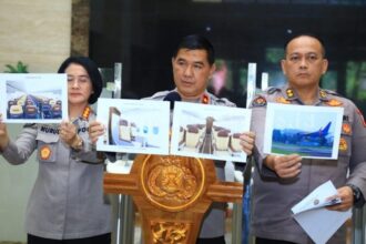 pesawat transformed