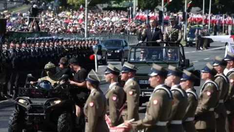 Polandia Menyiapkan pasukan wanti-wanti di serang Rusia. Foto/Reuters