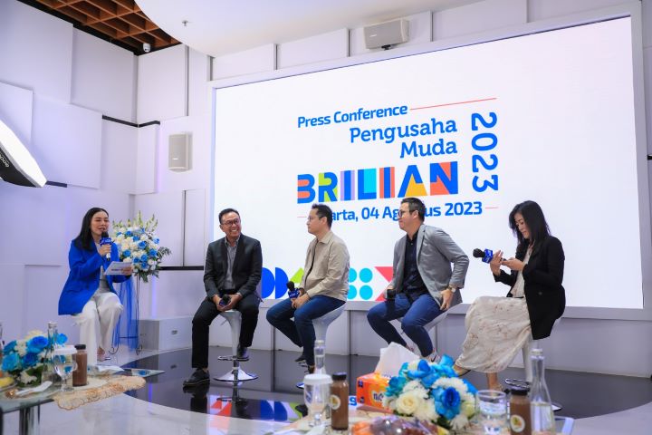 BRI sebagai bank yang concern terhadap UMKM, senantiasa hadir untuk meningkatkan kapabilitas pelaku usaha di Tanah Air. Salah satu bukti kehadirannya diwujudkan dalam program Pengusaha Muda Brilian (PMB) 2023. Foto: Dok BRI