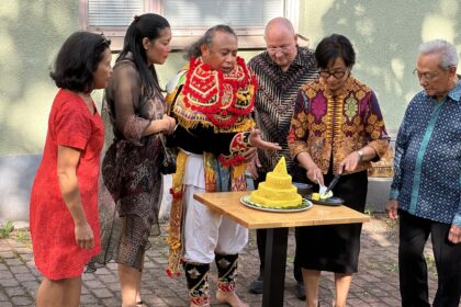 Dubes RiI untuk Finlandia merangkap Estonia, Ratu Silvy Gayatri saat meresmikan Bali restaurant