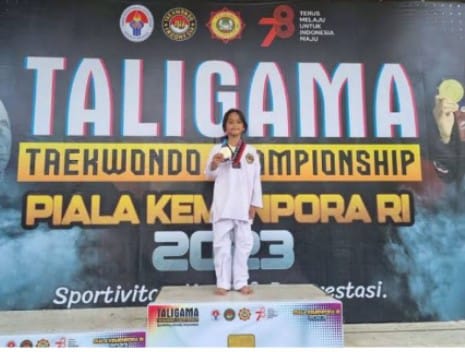 Haura Madinah Siregar, seorang siswi kelas 4 SD berhasil meraih medali emas piala Taligama Championship Kementerian Pemuda dan Olahraga Republik Indonesia (Menpora RI) Dito Ariotedjo.