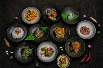 The Ritz Carlton Bali menyajikan menu khas penjuru nusantara.