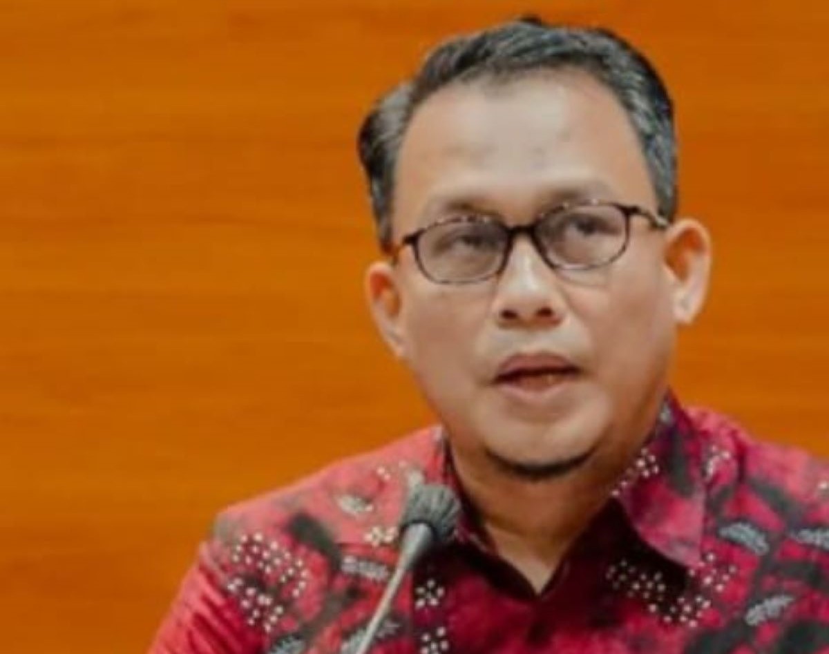 KPK Perpanjang Penahanan Eks Sekretaris MA Hasbi Hasan