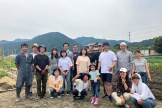 Dusit Internasional melakukan inisiatif keberlanjutannya di Jepang mereka dengan membuka perkebunan teh dan sayur sendiri. Foto: Ist