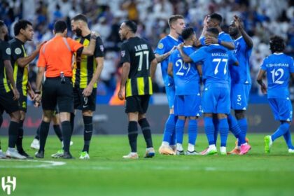 Impian Al-Ittihad untuk memenangkan Piala Raja Salman untuk Klub Arab terhenti dengan kekalahan 3-1 dari rival sengit Al-Hilal di Stadion Raja Fahd di Taif. Foto: @alhilal