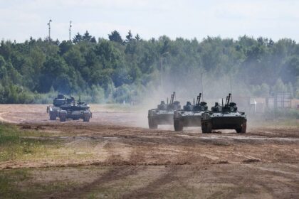 tank rusia TASS