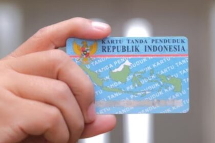 Ilustrasi KTP elektronik pemilih pemula yang masih belum terekam di Dukcapil.