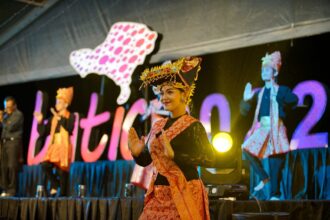 Foto 1: Pembukaan BATIC 2022 yang berlangsung tahun lalu di Bali dibuka oleh Komisaris & Direksi Telkom. Foto: Telkom Indonesia