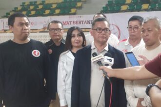 Ketua Umum PB ABTI, Zulfydar Zaidar Mochtar SE MM seusai menutup BK PON XXI di GOR UNJ, kemarin. Foto/dok/PB abti