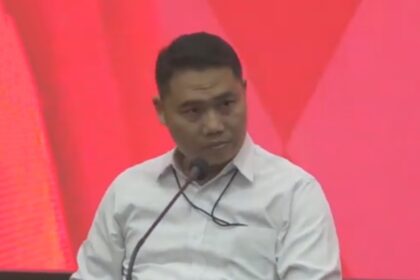 Plt Deputi Penindakan KPK, Asep Guntur Rahayu dalam jumpa pers di Gedung Merah Putih, Jakarta, Jumat (22/9) malam. Foto: Tangkapan layar YT KPK RI