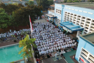 Sholat Istisqa yang diselenggarakan PAM Jaya, Jumat (29/9).(foto dok pemprov)