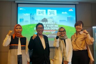 Dekan Fakultas Ilmu Sosial dan Ilmu Politik Universitas Indonesia (FISIP UI) Prof Dr Semiarto Aji Purwanto saat konferensi pers Lomba Foto Astra (LFA) dan Anugerah Pewarta Astra (APA) 2023 yang dibuka untuk umum dan wartawan di Auditorium Mochtar Riady, FISIP UI, Kota Depok, Jumat (29/9/2023). Foto/dok FISIP UI