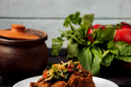 Ilustrasi rendang. Foto: Freepik @azerbaijan_stockers