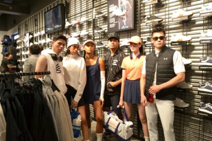 Produk fashion olahraga under armour meluncurkan pengalaman belanja terbarunya di Senayan City Jakarta.
