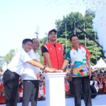 Menpora Dito Ariotedjo secara resmi menghitung mundur (countdown) setahun menuju Pekan Olahraga Nasional (PON) XXI 2024 Aceh-Sumatera Utara (Sumut) di Plaza Barat Kawasan GBK Senayan, Jakarta, Minggu (17/9). Foto: kemenpora