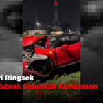 Ferrari Ringsek Usai Tabrak Sejumlah Kendaraan di Jalan Sudirman