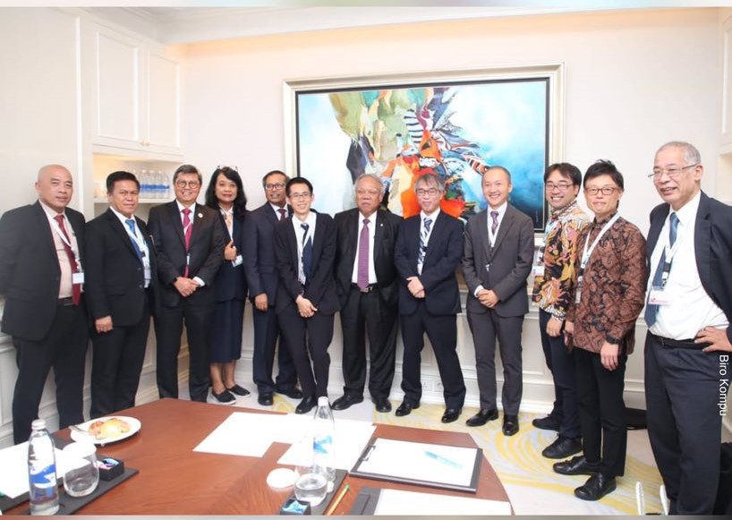 Menteri PUPR bersama delegasi dari Jepang.