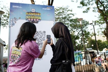 Event Mandiri Karnaval 2023 dalam rangka perayaan puncak Hari Ulang Tahun ke-25 yang mengusung tema “Menuju Masa Depan”. Foto: Bank Mandiri