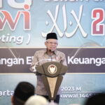 OJK bersama DSN - MUI menyelenggarakan Kegiatan Pertemuan Tahunan (Ijtima’ Sanawi) DPS 2023 dengan tema “Meningkatkan Kolaborasi Pengembangan Ekonomi Keuangan Syariah di Era Disrupsi Ekonomi” pada tanggal 13-14 Oktober 2024 di Jakarta. Foto/OJK