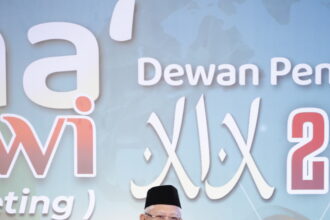 OJK bersama DSN - MUI menyelenggarakan Kegiatan Pertemuan Tahunan (Ijtima’ Sanawi) DPS 2023 dengan tema “Meningkatkan Kolaborasi Pengembangan Ekonomi Keuangan Syariah di Era Disrupsi Ekonomi” pada tanggal 13-14 Oktober 2024 di Jakarta. Foto/OJK