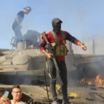 Sayap bersenjata Hamas, Brigade Izzudin al-Qassam menghancurkan tank pasukan Israel di Kota Gaza. Foto/Hani Alshaer