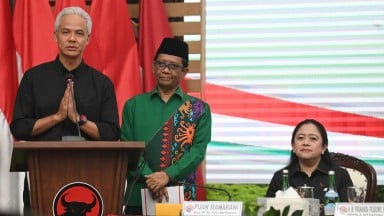 Mahfud MD secara resmi ditunjuk sebagai bakal calon wakil presiden (cawapres) pendamping Ganjar Pranowo.