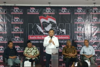 Presidium KAMI, mantan Panglima TNI, Gatot Nurmantyo saat menyampaikan paparan terkait dengan putusan MK.(foto Sofian/ipol.id)