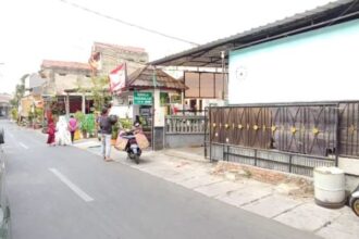 Lokasi kejadian anak berinisial AZ, 10, warga Kelurahan Utan Kayu Selatan, Kecamatan Matraman, Jakarta Timur, menjadi korban pencurian hp dan terekam CCTV, Rabu (25/10) sekitar pukul 17.00 WIB. Foto: Joesvicar Iqbal/ipol.id