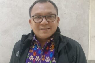 Sekretaris DPD Golkar DKI Jakarta, Basri Baco meyakini partainya akan masuk lima besar di DKI.(Sofian/ipol.id)