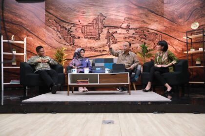 Diskusi dalam FMB9 sepakat bahwa selain infrastruktur dan teknologi, pembangunan smart city juga membutuhkan kualitas manusia yang kompeten.