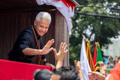 Ganjar Pranowo menilai PBB harus fokus kembali pada tujuan semula didirikan yakni menyelesaikan konflik dan perang.