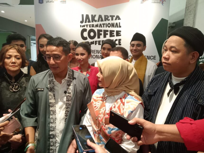 Dinas Pariwisata dan Ekonomi Kreatif Provinsi DKI Jakarta bersinergi dengan Indonesia Gastronomy Network (IGN) menyelenggarakan Jakarta International Coffee Conference (JICC) selama 3 hari mulai 17 hingga 19 November 2023. Foto/ipol