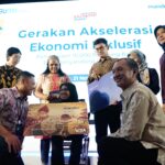 Gerakan Akselerasi Ekonomi Inklusif dengan pembukaan 10.000 rekening tabungan baru bagi penyandang disabilitas yang tersebar di Jawa Barat, Jawa Tengah, dan Yogyakarta. Foto: Dok Mandiri